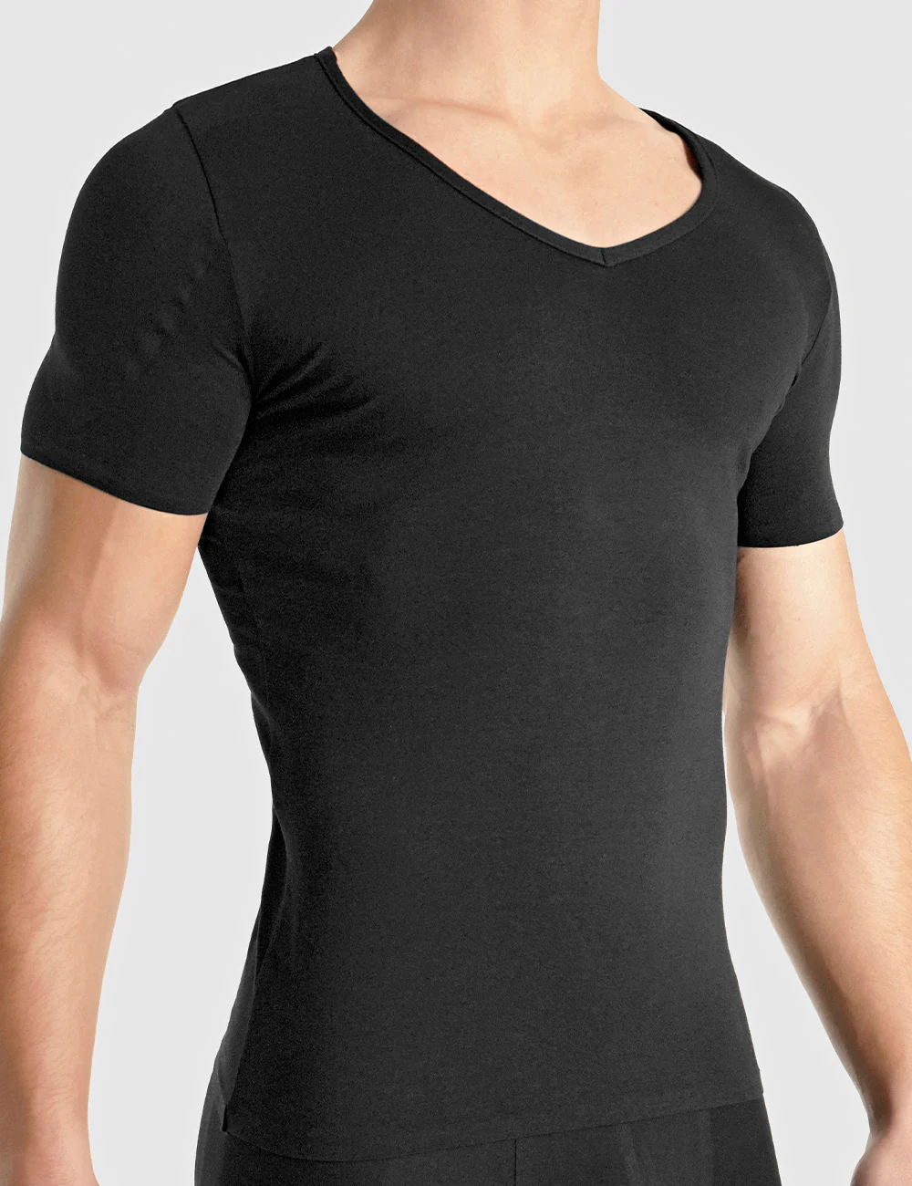 STEALTH Padded Shoulder T-Shirt - Image 3
