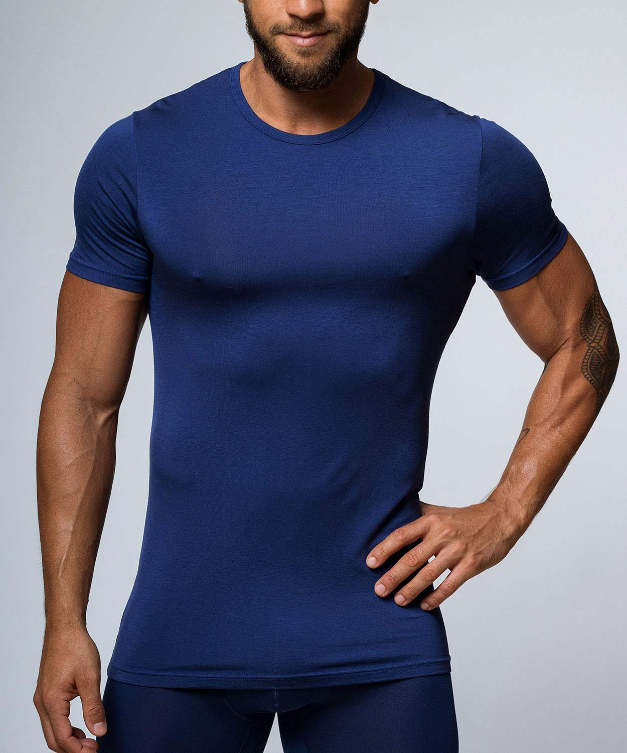 Essentials Cotton T-Shirt Crew Neck - Image 5