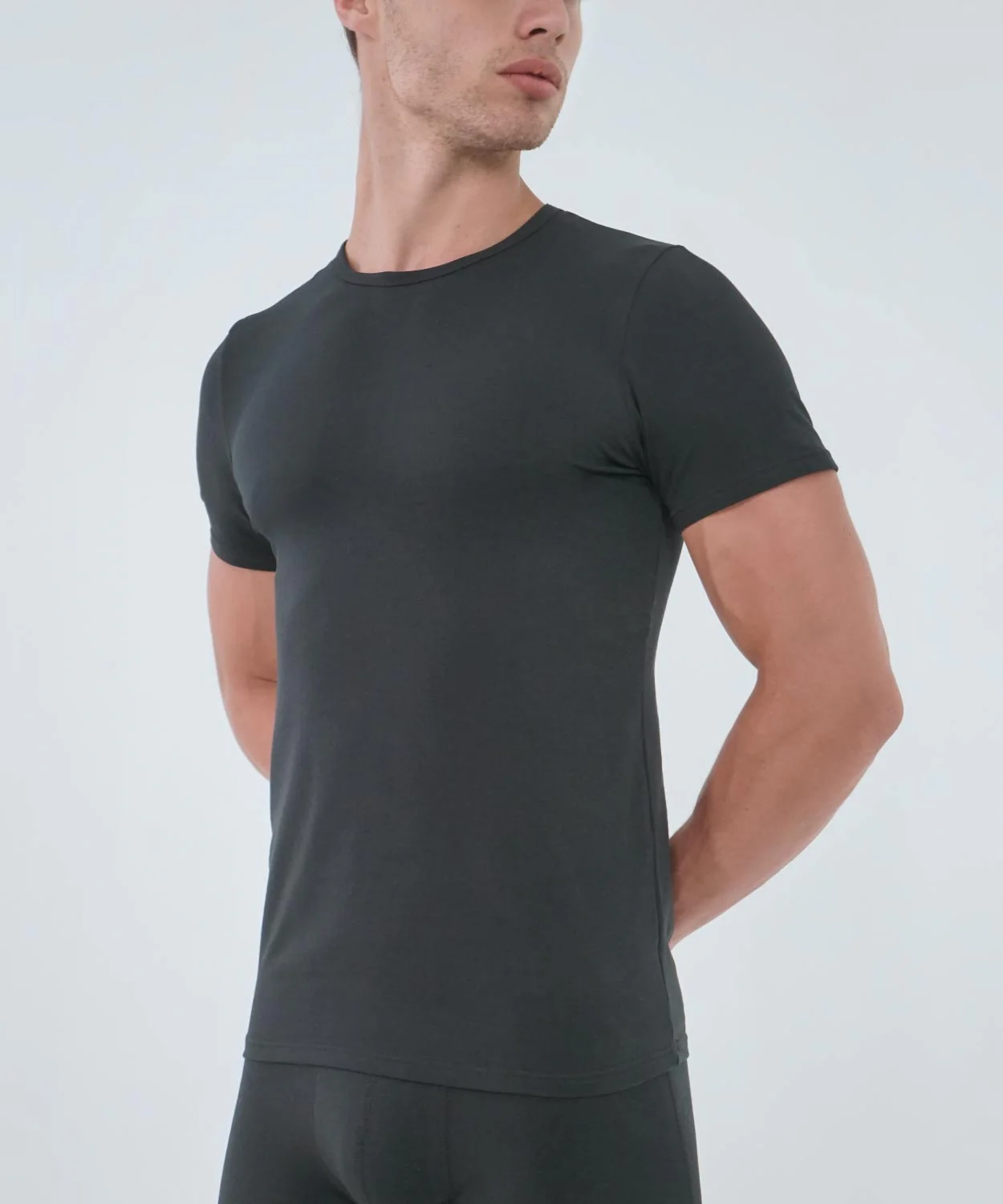 Essentials Cotton T-Shirt Crew Neck - Image 9